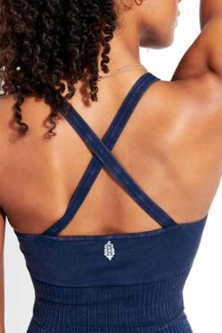 Good Karma Crop -Sportswear Store k17116bc15c7762ae64fabf54f51a824d