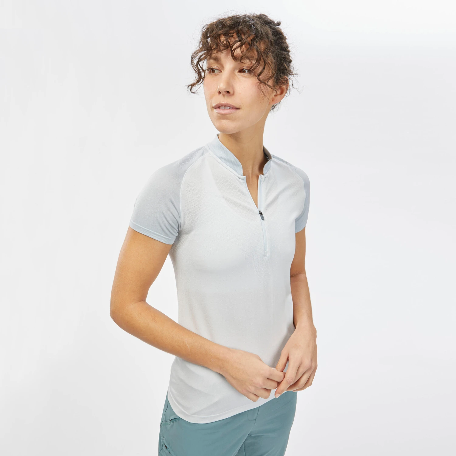 Quechua Women's Mountain Walking Short-Sleeved T 4 Quechua Women's Mountain Walking Short-Sleeved T - Image 4