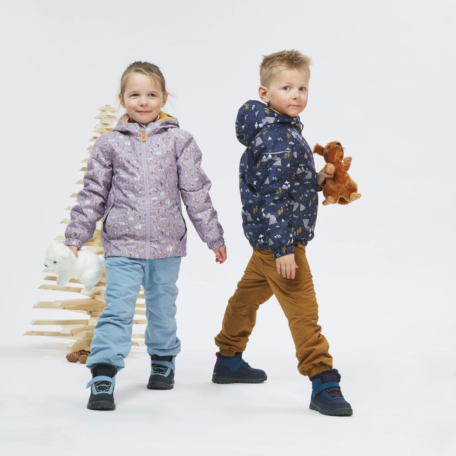 Quechua KIDS’ WATERPROOF WINTER HIKING JACKET - SH100 - 2 2 Quechua KIDS’ WATERPROOF WINTER HIKING JACKET - SH100 - 2 - Image 2